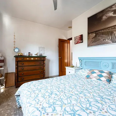 Con Piscina En Churriana Holiday home Malaga